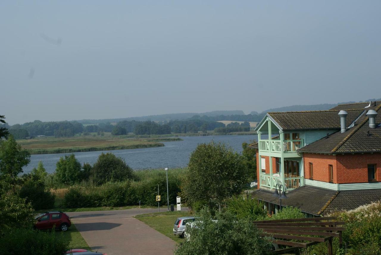 Ferienwohnung 4 Im Haus Am See Mit Wintergarten Und Terrasse Seedorf  Exterior photo