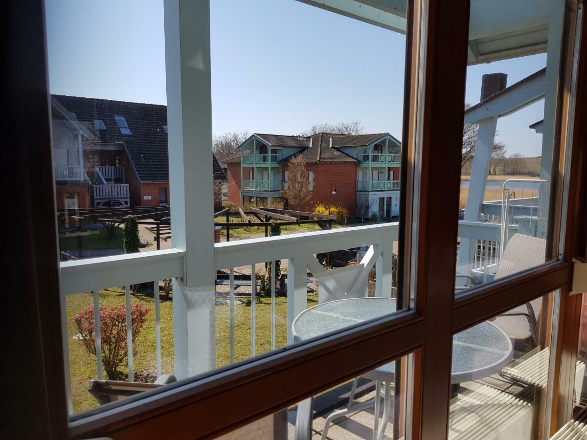 Ferienwohnung 4 Im Haus Am See Mit Wintergarten Und Terrasse Seedorf  Exterior photo